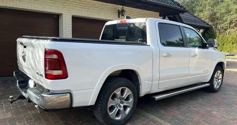 Dodge RAM cena 159000 przebieg: 51000, rok produkcji 2019 z Czersk małe 106